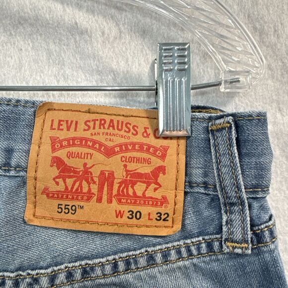 VTG Levis 559 Jeans Mens Size 30x30 Straight Leg Light Wash Red Tag - Picture 5 of 9